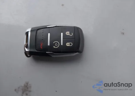 2020 Ram 2500 Laramie 4X4 6'4 Box z USA, uszkodzony, nr VIN 3C6UR5FL7LG266693